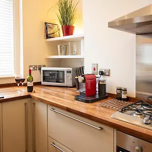 Apartment Arkle - Five Star Town Centre Apartment,, Cheltenham