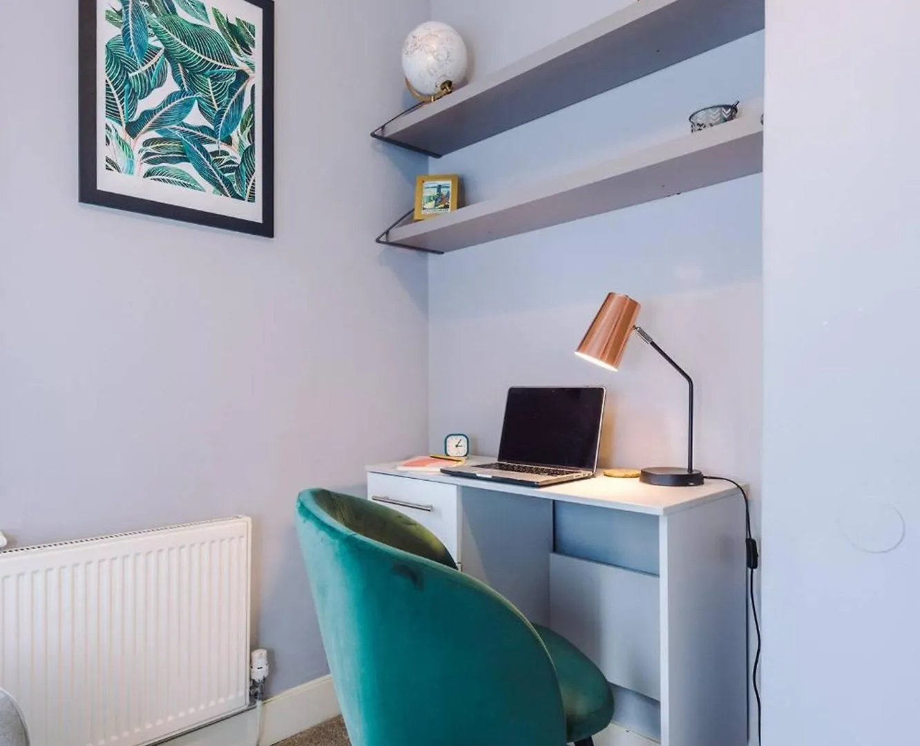 Lovely Home In Cheltehnam Parking & Great Location Cheltenham 0*,  Reino Unido
